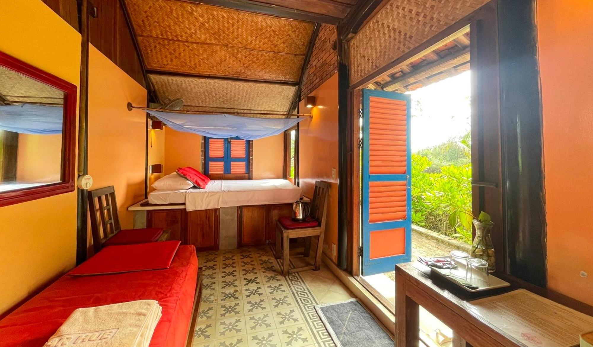 Villa Louise Hue Beach Boutique Hotel Værelse billede