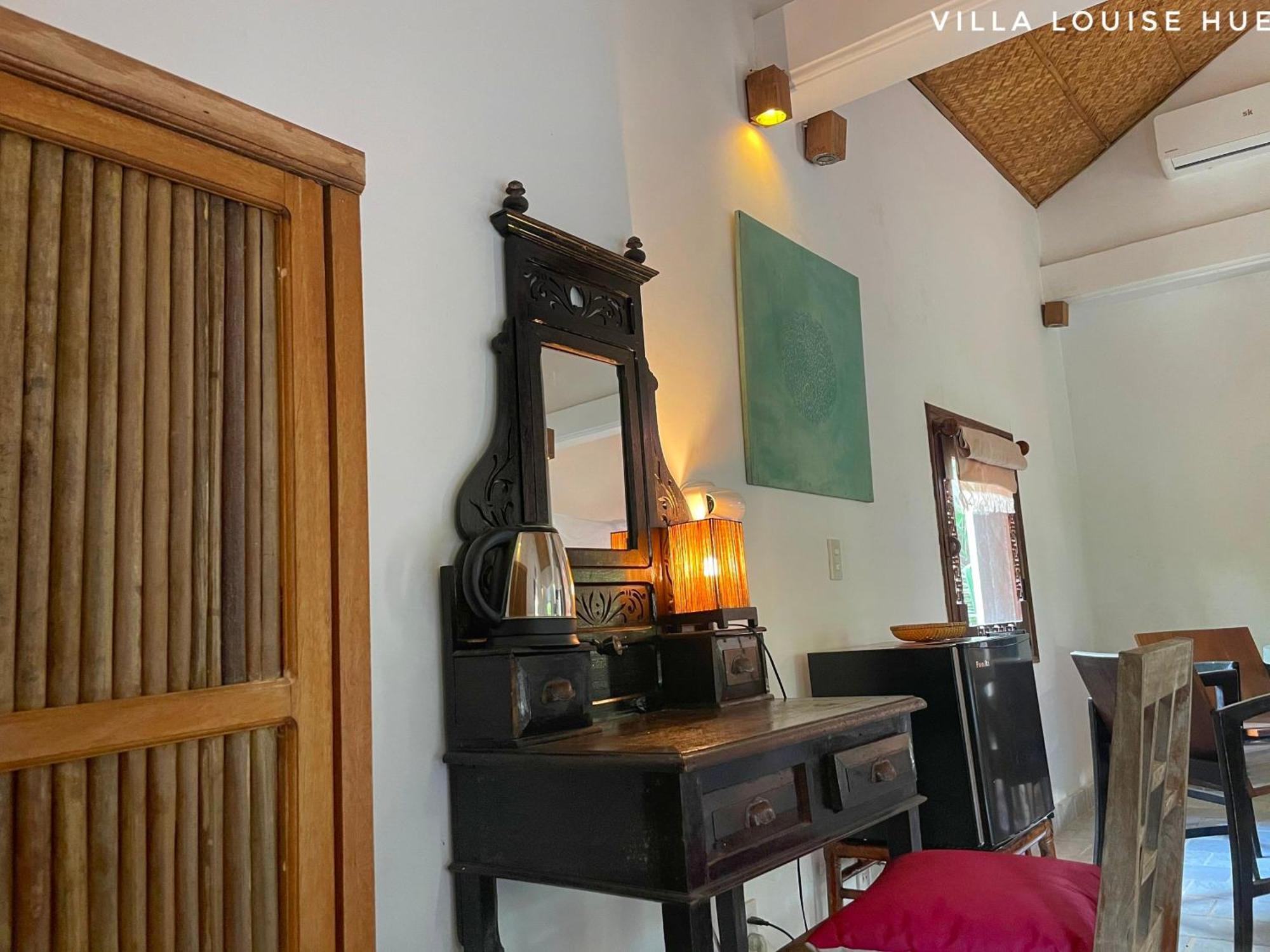 Villa Louise Hue Beach Boutique Hotel Værelse billede