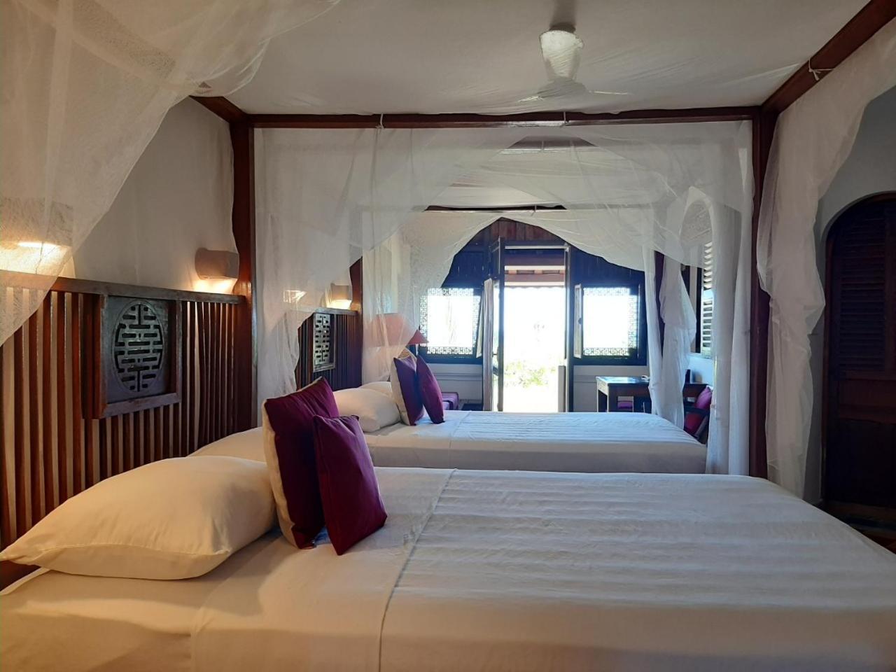 Villa Louise Hue Beach Boutique Hotel Værelse billede