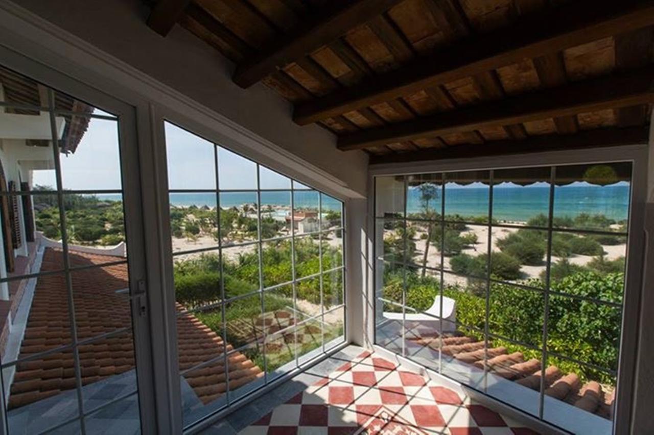 Villa Louise Hue Beach Boutique Hotel Eksteriør billede