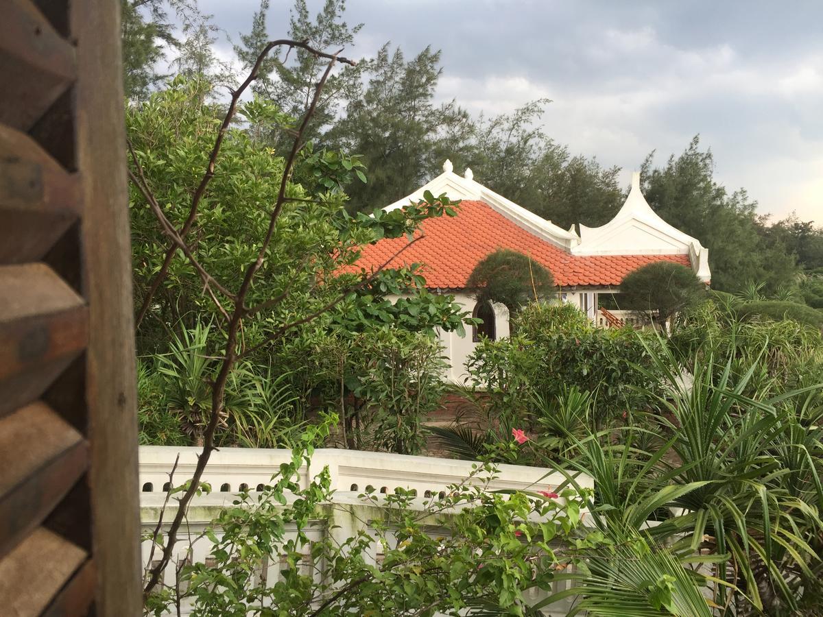 Villa Louise Hue Beach Boutique Hotel Eksteriør billede