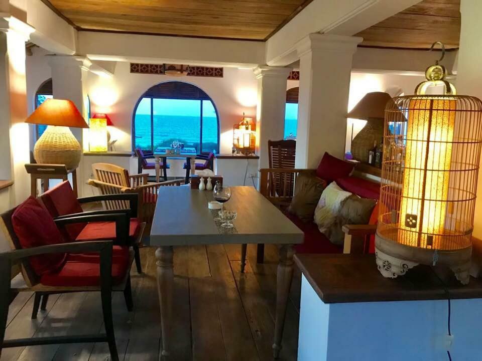 Villa Louise Hue Beach Boutique Hotel Eksteriør billede